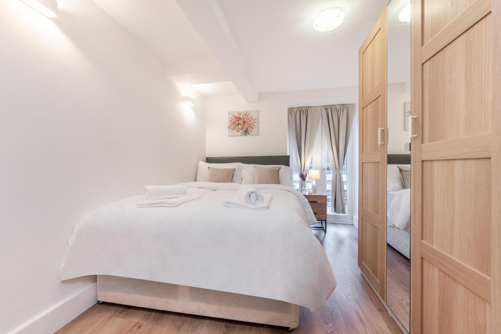 Apartament A Golden Haven Retreat In Londyn Zewnętrze zdjęcie